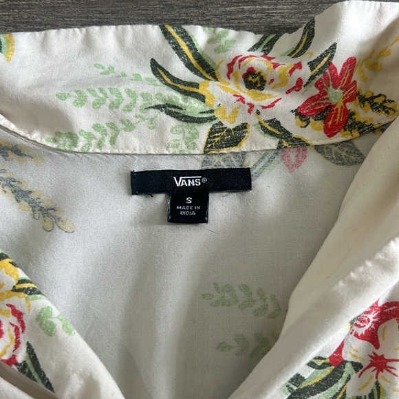 Women’s Van’s Hawaiian shirt - Picture 3 of 4